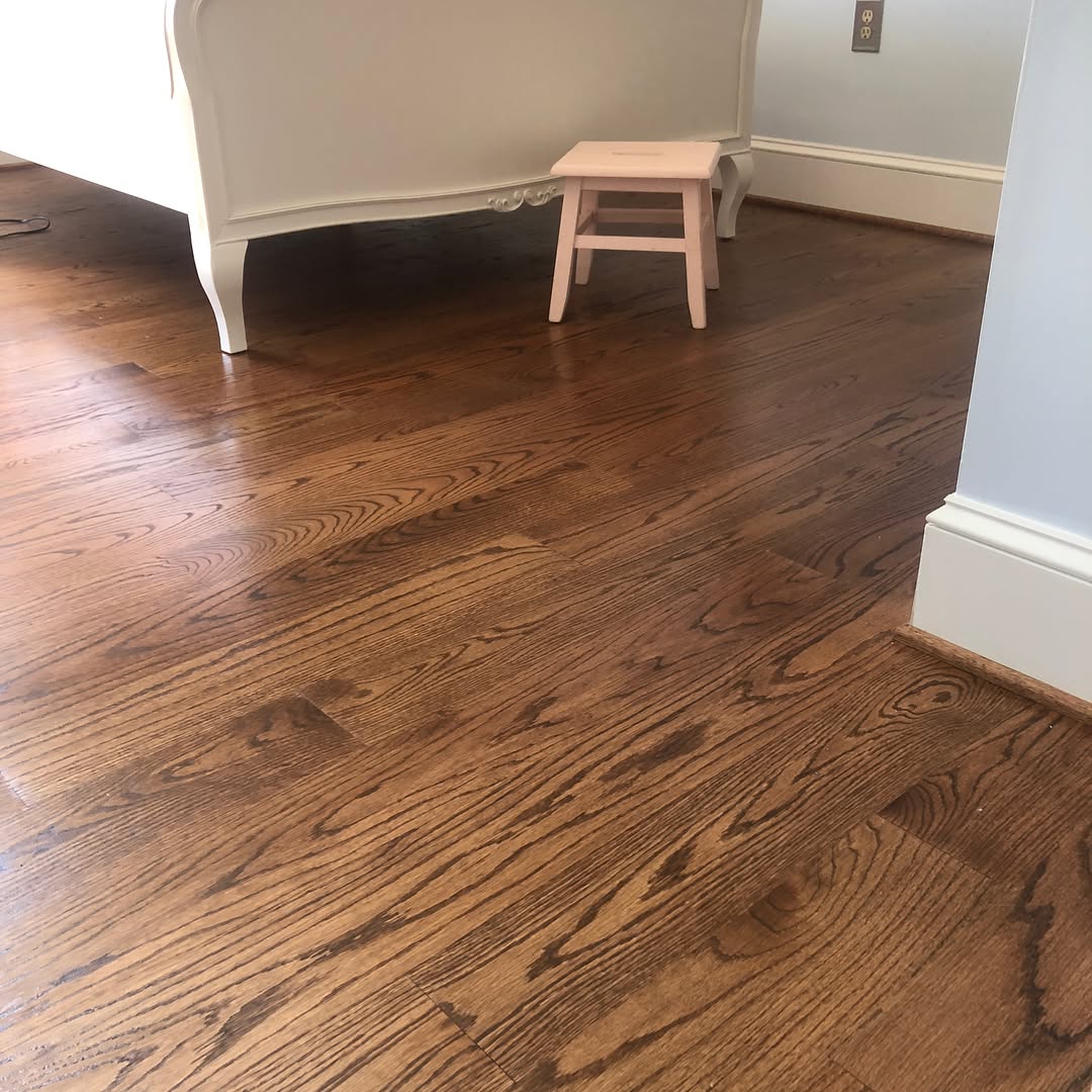 Carpet vs. Luxury Vinyl Plank for Bedrooms: A Complete Guide